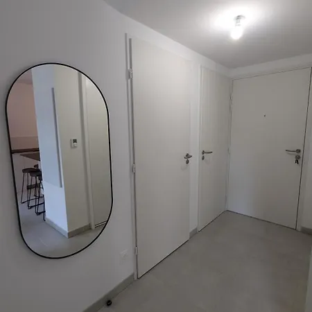 Appartement T2 Cosy Hyeres, Proche Parc, Centre Ville, 7' Hyères